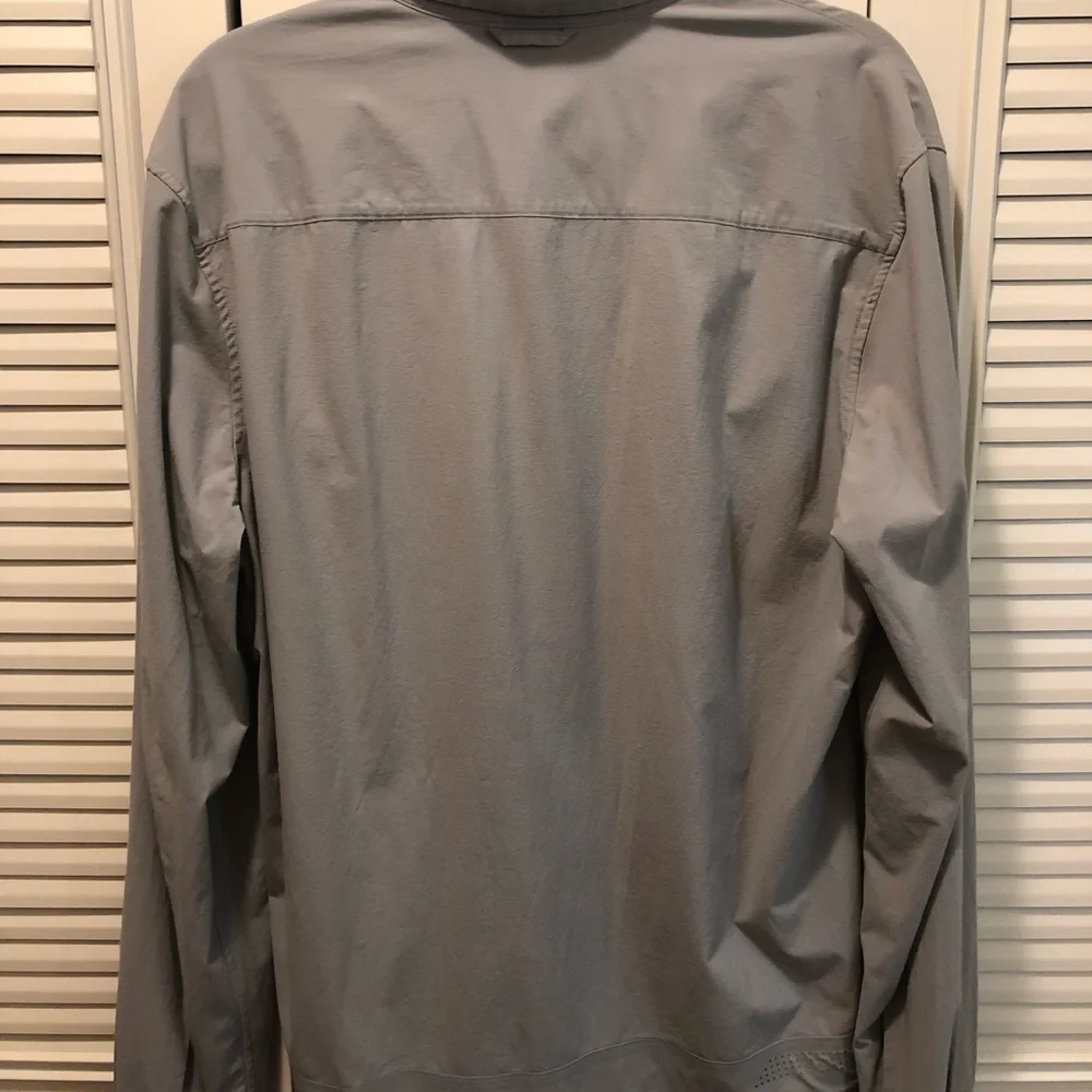 Lululemon Long sleeve collard shirt - Picture 2 of 2